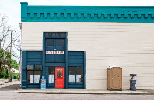 Porta potty delivery and setup in Oak Harbor, WA