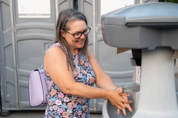 Best Best portable toilet rental  in Oak Harbor, WA
